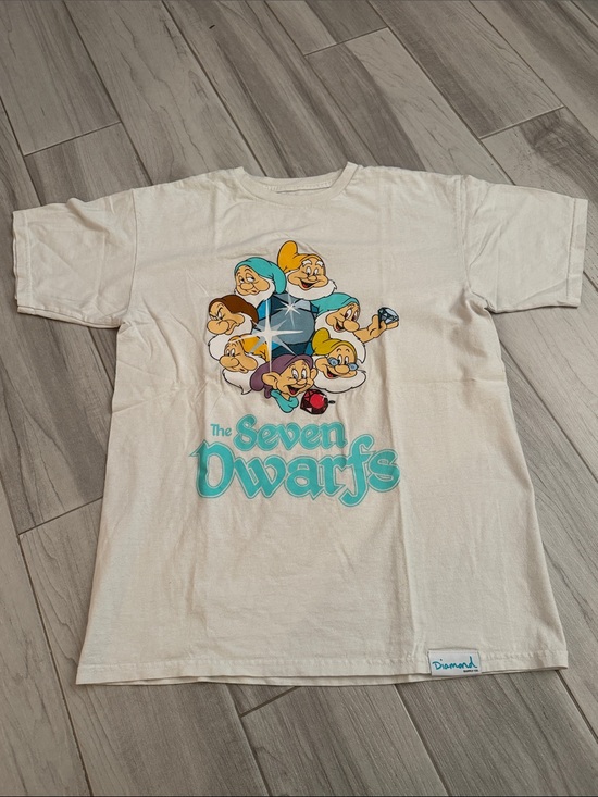 Diamond Supply Co. Other - Diamond Supply Co. Cream Kids Tee with The Seven Dwarfs Graphic
